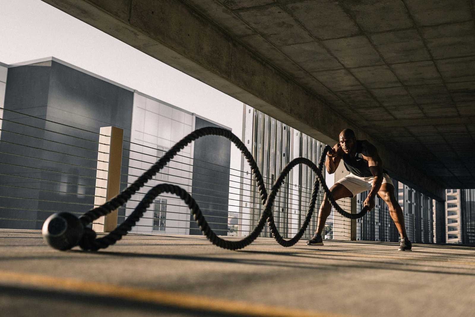 CrossFit: A Revolução do Fitness que Te Transforma em um Atleta Completo.